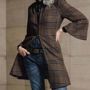 Cabi Zip front Plaid Flare Jacket/Coat with pockets, Size Small